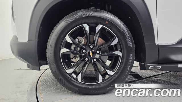 Chevrolet Korea Trailblazer 2022 — photo 5