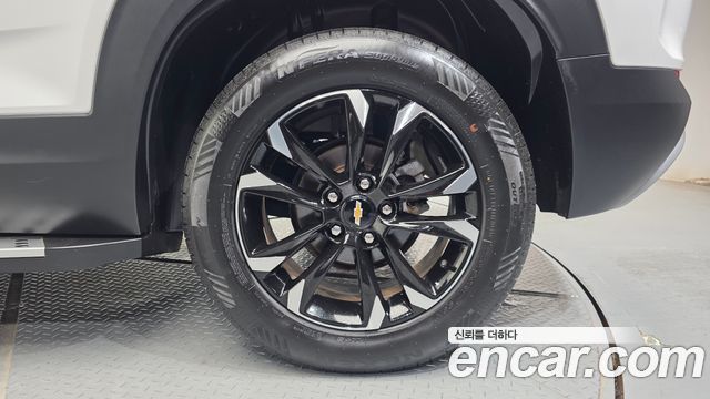 Chevrolet Korea Trailblazer 2022 — photo 7