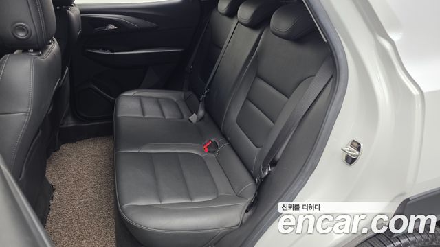 Chevrolet Korea Trailblazer 2022 — photo 16