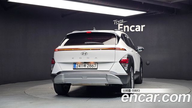 Hyundai Kona 2023 — photo 4