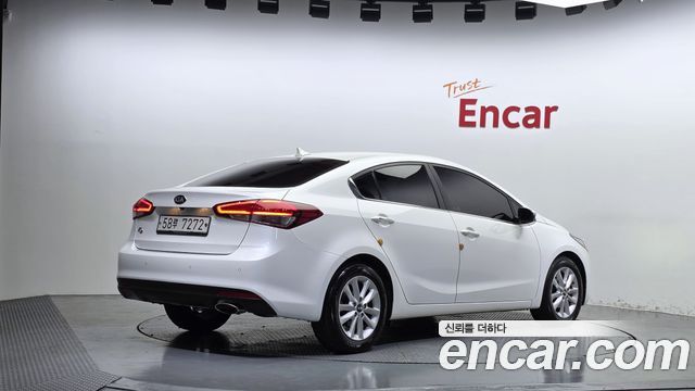 Kia K3 2017 — photo 2