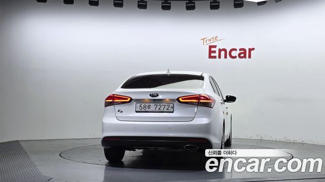 Kia K3 2017 — photo 4