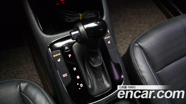 Kia K3 2017 — photo 12
