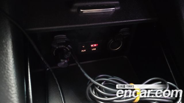 Kia K3 2017 — photo 27