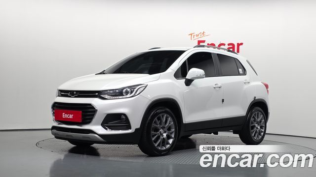 Chevrolet Korea Trax 2022 — photo 1