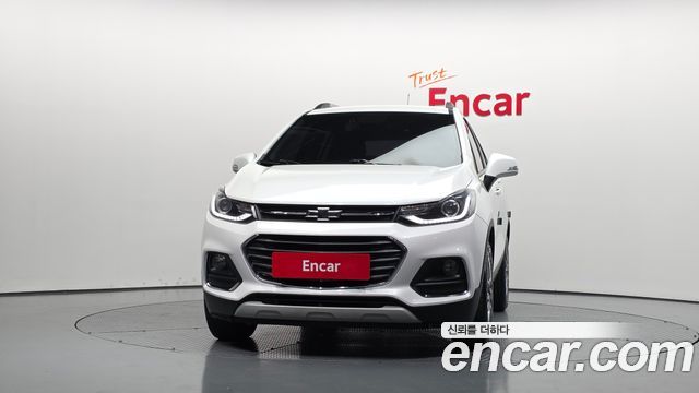 Chevrolet Korea Trax 2022 — photo 3