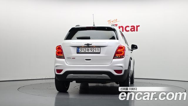Chevrolet Korea Trax 2022 — photo 4