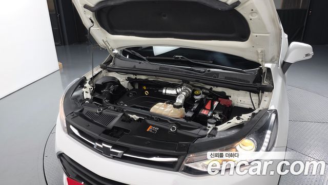 Chevrolet Korea Trax 2022 — photo 6