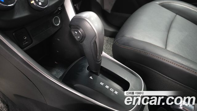 Chevrolet Korea Trax 2022 — photo 12