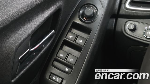 Chevrolet Korea Trax 2022 — photo 29
