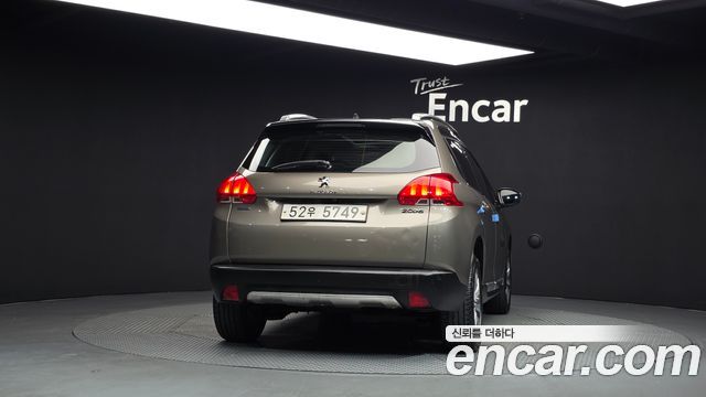 Peugeot 2008 2016 — photo 4