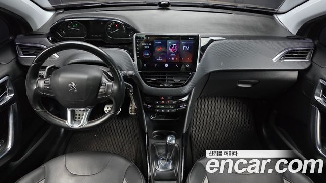 Peugeot 2008 2016 — photo 7