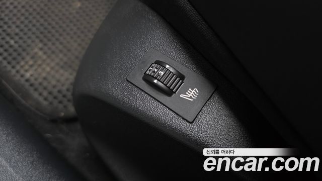 Peugeot 2008 2016 — photo 19