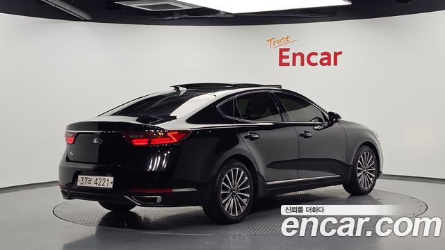 Kia K7 2017 — photo 2