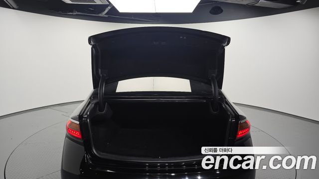 Kia K7 2017 — photo 20