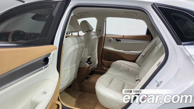 Hyundai Grandeur 2022 — photo 17