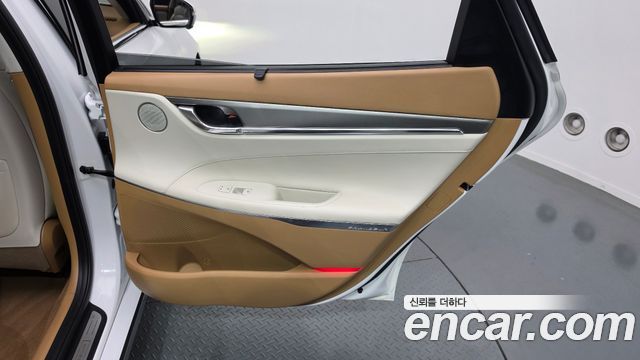 Hyundai Grandeur 2022 — photo 15