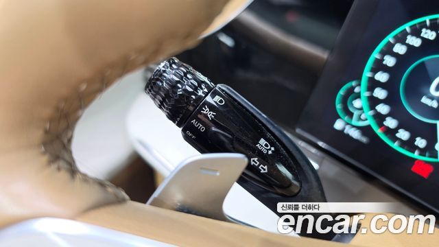 Hyundai Grandeur 2022 — photo 29