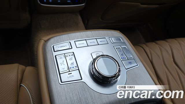 Genesis G80 2025 — photo 18