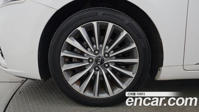 Kia K7 2016 — photo 5
