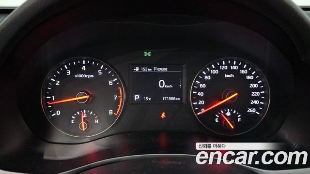 Kia K7 2016 — photo 11