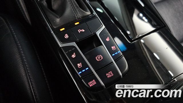 Kia K7 2016 — photo 27