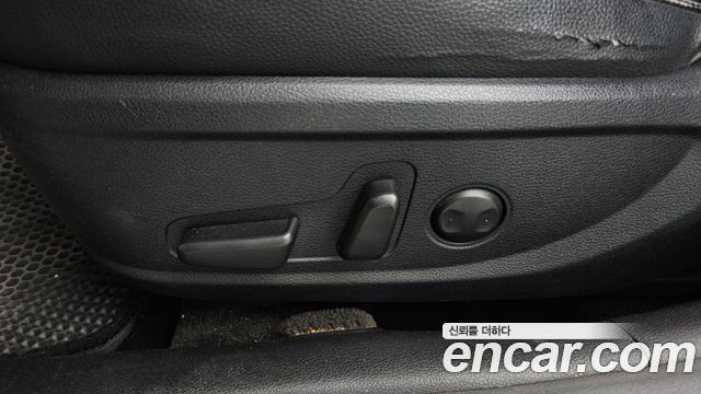Kia K7 2016 — photo 28