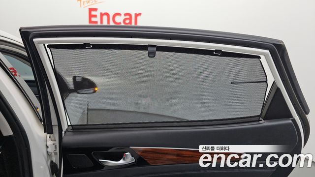 Kia K7 2016 — photo 30