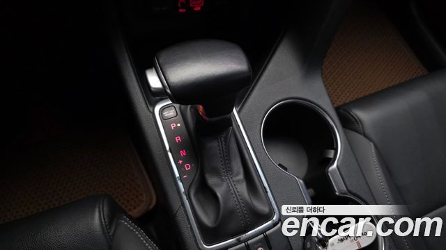 Kia Sportage 2016 — photo 12