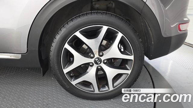 Kia Sportage 2016 — photo 7