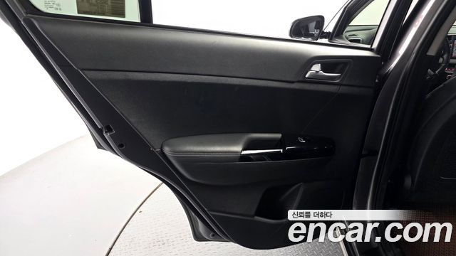 Kia Sportage 2016 — photo 15