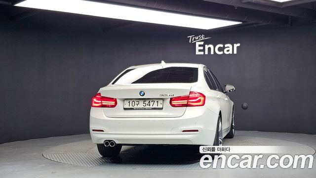 BMW 3-Series 2018 — photo 4