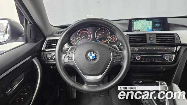 BMW 4-Series 2018 — photo 13