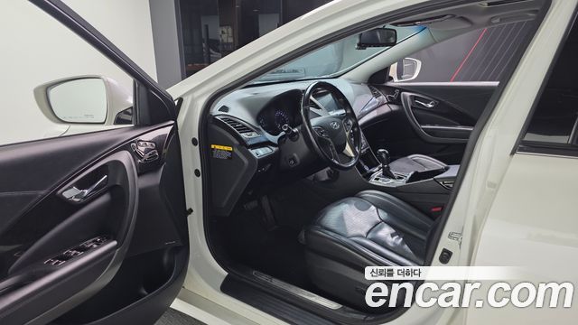 Hyundai Grandeur 2014 — photo 10