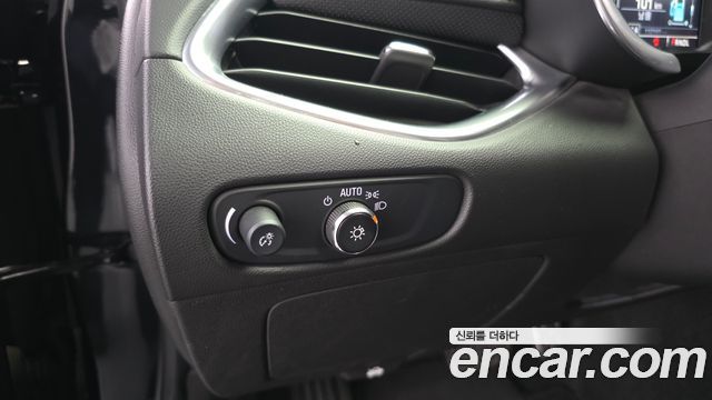 Chevrolet Korea Malibu 2017 — photo 30
