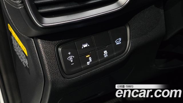 Hyundai Santafe 2020 — photo 18