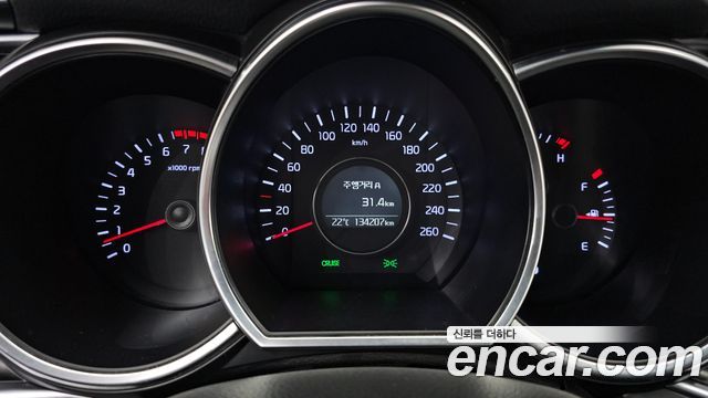 Kia K5 2014 — photo 11