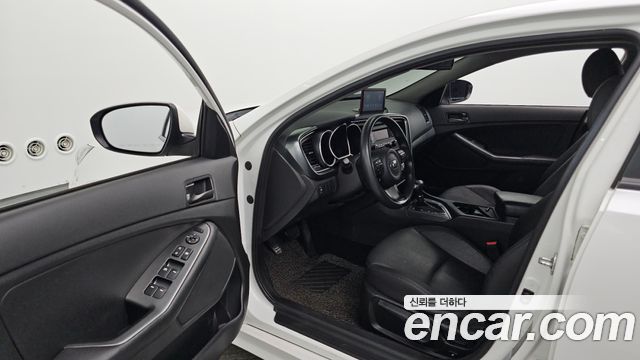 Kia K5 2014 — photo 13