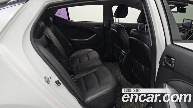 Kia K5 2014 — photo 18
