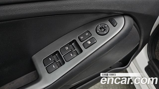 Kia K5 2014 — photo 26