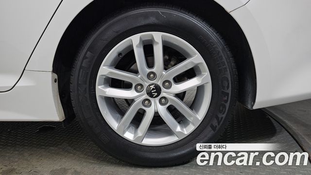 Kia K5 2014 — photo 7
