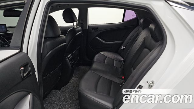 Kia K5 2014 — photo 16