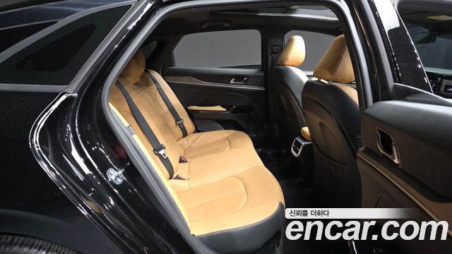 Kia K5 2022 — photo 12