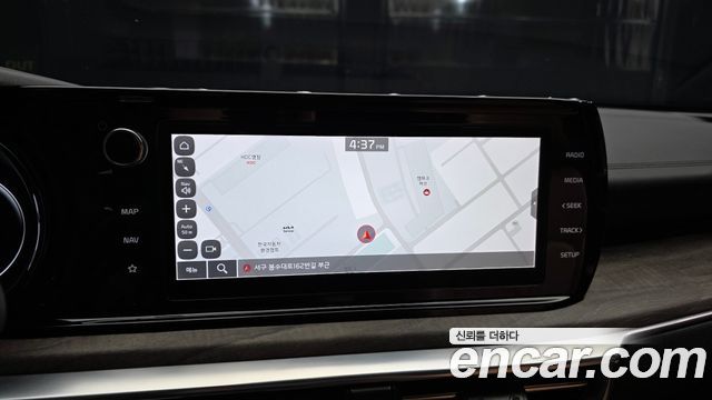 Kia K5 2022 — photo 14