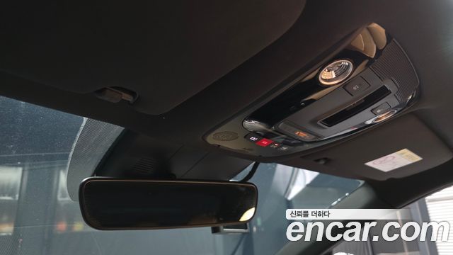 Kia K5 2022 — photo 17