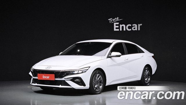 Hyundai AVANTE 2024 — photo 1