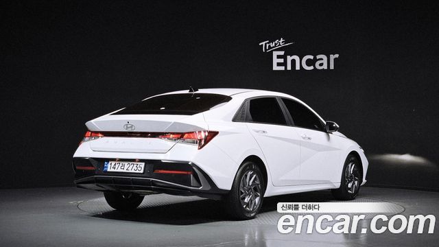 Hyundai AVANTE 2024 — photo 2