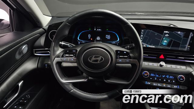 Hyundai AVANTE 2024 — photo 12