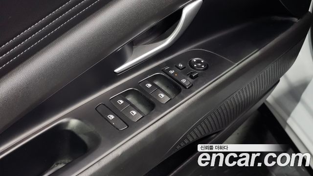 Hyundai AVANTE 2024 — photo 18
