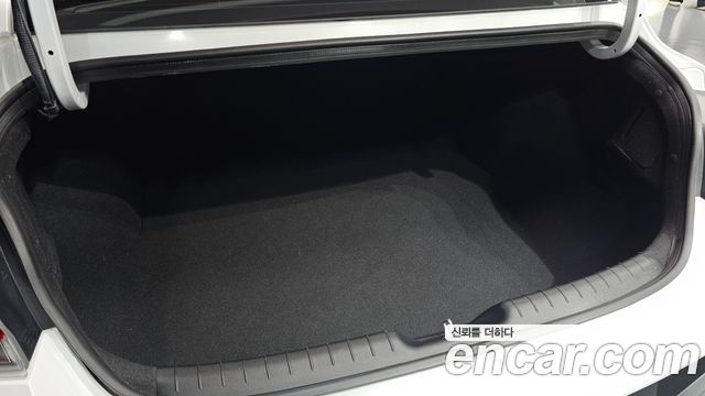 Hyundai AVANTE 2024 — photo 20